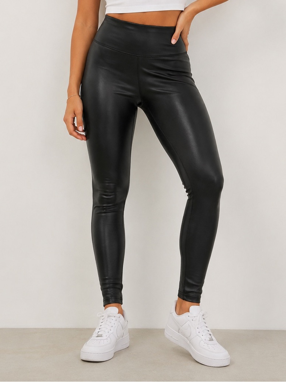 Offline by aerie Real Luxe High-Waist Faux Leather Leggings - Black